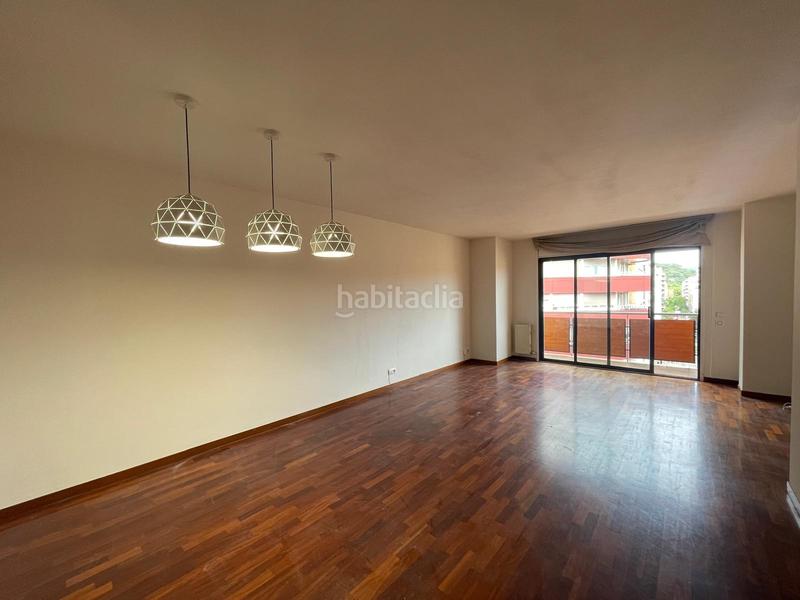 Foto fe5c8b9b-24b8-4513-b3fc-32ffd06ac7d3. Rent flat with heating in Eixample Nord Girona