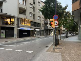 Lloguer Local Comercial  De la creu