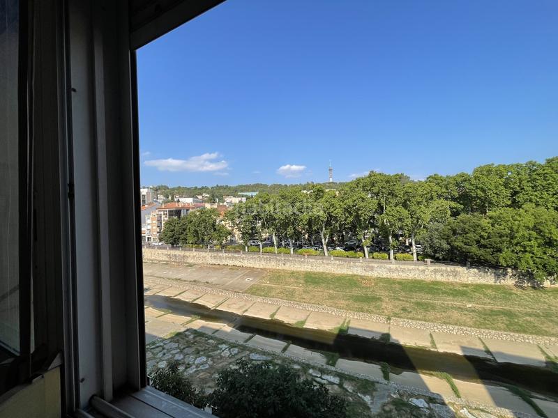 Foto 42c2afb9-355b-4f85-9d6f-9bccfd4ea6cb. Dúplex en Eixample Nord Girona