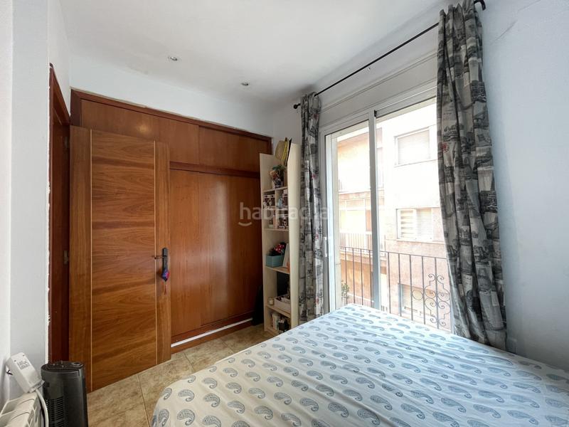 Foto 67de8b12-2888-40a8-99d7-5b00600404f8. Zweistöckige wohnung mit heizung in Eixample Nord Girona