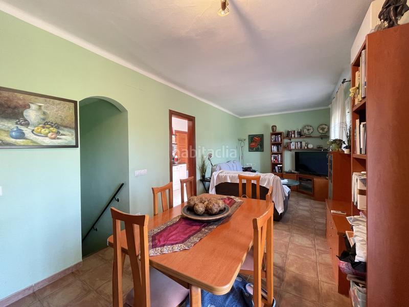 Foto 8b6dfeff-a99c-4a09-aa6f-6eece3b83bc3. Zweistöckige wohnung mit heizung in Eixample Nord Girona