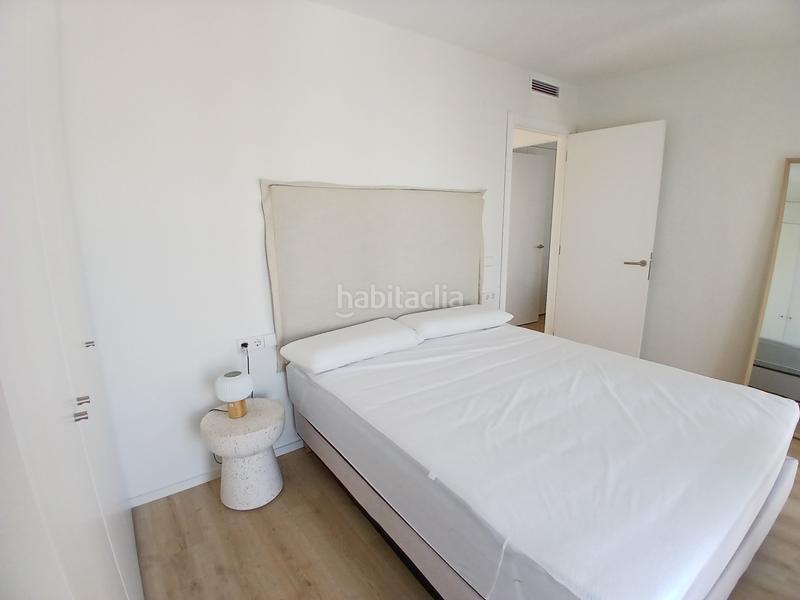 Foto 5cb381e5-99bd-41b9-a2d1-48aacf2afd34. Alquiler ático en La Devesa Girona