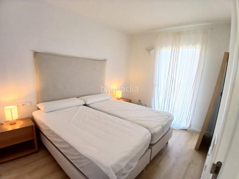 Foto ef7c23e4-8d95-45bc-9588-1fb133688388. Rent penthouse with heating parking in La Devesa Girona