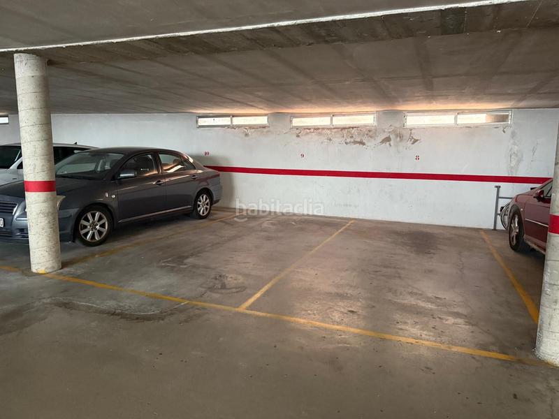 Foto df08d9cd-00b4-466e-82df-4112f297786a. Alquiler parking coche en Carme - Vistalegre Girona