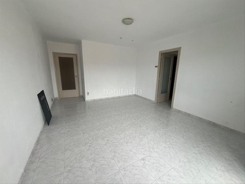 Foto 45a645f8-ea05-435d-885f-b261cb03172c. Piso en Centre Salt