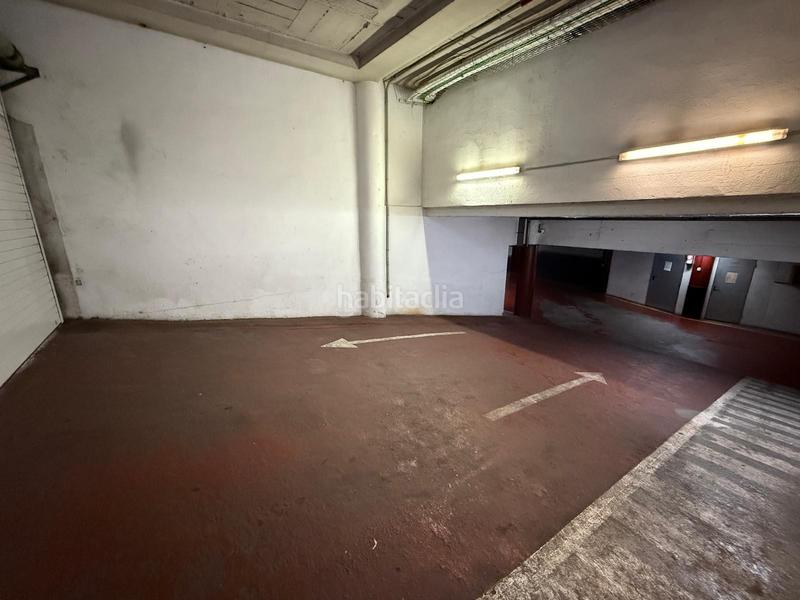 Foto 2b9af640-bd4f-408f-a81f-5f310ca3662e. Alquiler parking coche en Eixample Nord Girona