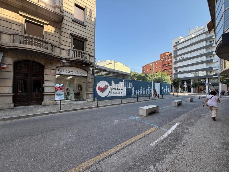 Foto ca7c2a68-c153-47b0-b51f-a51ec7c57329. Alquiler parking coche en Eixample Nord Girona