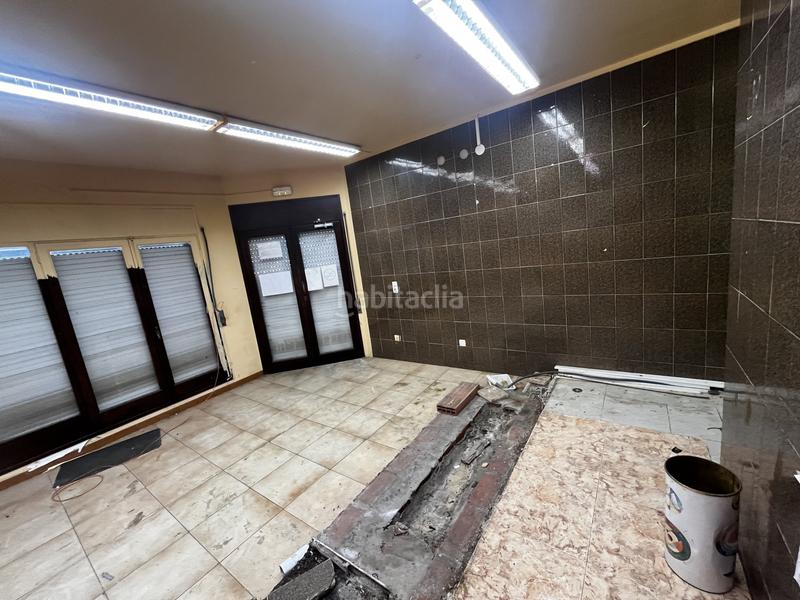 Foto b23b2da4-1c1f-45d8-9ecc-5a0eb7f1f1a8. Location local commercial dans Poble Calonge