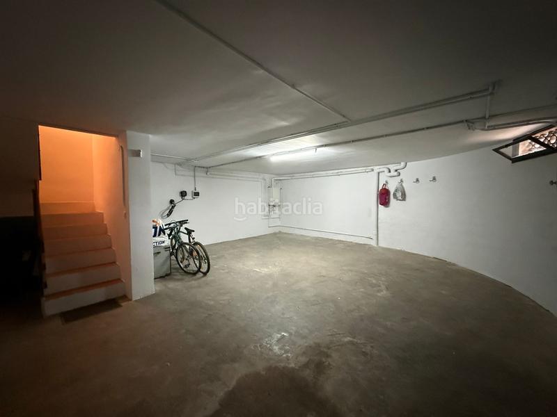 Foto 8557ac4d-75bb-4b2c-bdca-bf9b8f69613d. Casa adossada amb calefacció aparcament a Montjuïc Girona