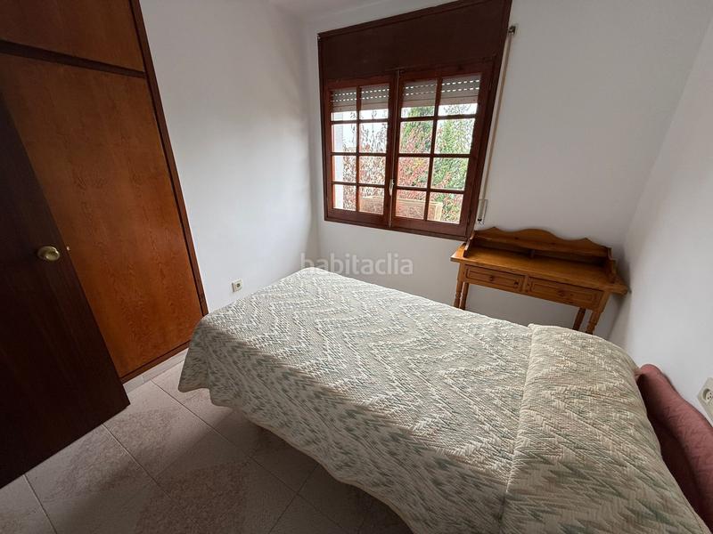 Foto e64e279c-a334-4cde-8cf7-ced93af26e0b. Casa adossada amb calefacció aparcament a Montjuïc Girona