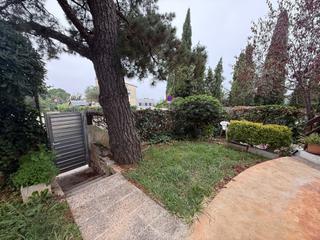 Semi detached house  Del fort roig
