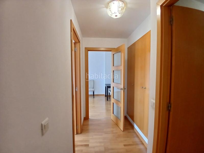 Foto dc07d17e-c3ba-49e9-a49f-4f1d1c3c3cc2. Studio avec chauffage parking dans Eixample Sud-Migdia Girona