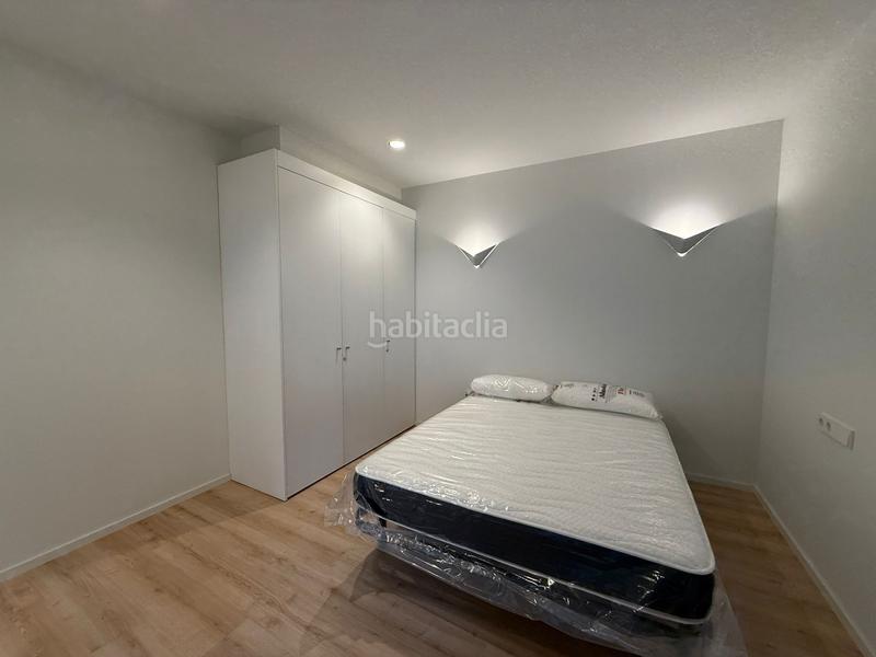 Foto f0053ced-ba2e-4257-a88a-7442dd9a12f5. Lloguer planta baixa amb calefacció a La Devesa Girona