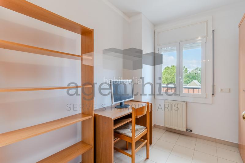 Foto 225c0244-46fb-4700-aba2-24fa34ed8a7f. Etagenwohnung mit heizung parking in La Devesa Girona