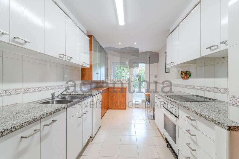 Foto dedcb2cf-debd-41e4-89fe-6b8150ff7b9d. Piso en La Devesa Girona