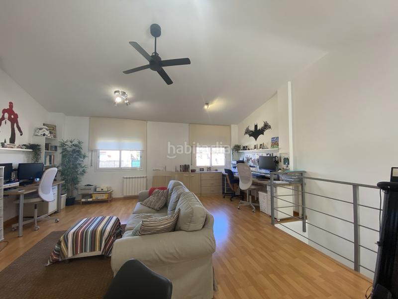 Foto 45df25d5-e636-4481-811b-7e70379fcf19. Reihenhaus mit heizung parking in Celrà