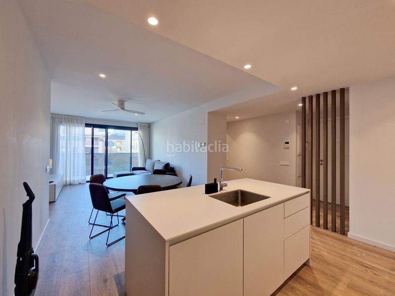 Foto 87c914e3-f47b-4f13-aa1f-ce2a2840d839. Location appartement avec chauffage parking dans Eixample Nord Girona