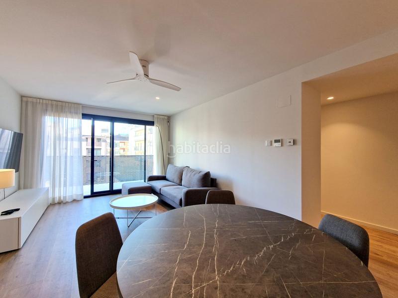Foto 9ec9b90c-a427-41df-9950-b44a2b74118c. Location appartement avec chauffage parking dans Eixample Nord Girona