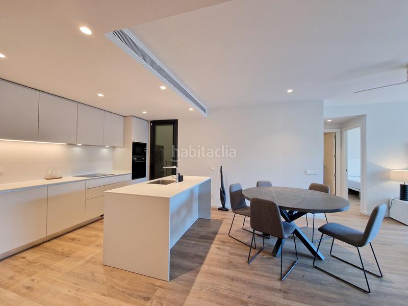 Foto b791bcb4-8559-48d9-ba8e-f208cab6ab0c. Location appartement avec chauffage parking dans Eixample Nord Girona