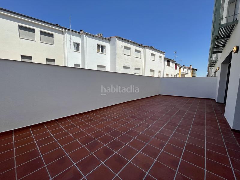 Foto 9061e83a-f3e6-4e8a-92f3-cd4007b5ef61. Miete etagenwohnung mit heizung in Eixample Sud-Migdia Girona