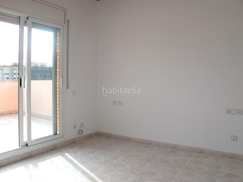 Foto 01adfc28-ec40-40ef-8d80-e262376944a3. Alquiler ático en La Devesa Girona