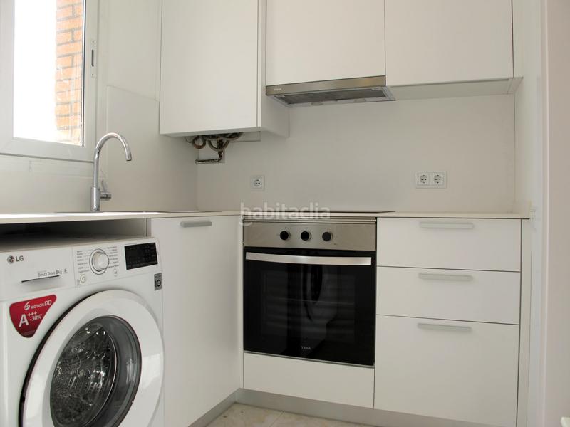 Foto 7cc14a54-4c41-4be2-955b-c95acb6325a8. Alquiler ático en La Devesa Girona