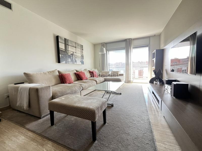 Foto 84999731-3676-4e07-af62-8db73d2d4b1a. Location appartement avec chauffage parking dans Eixample Nord Girona