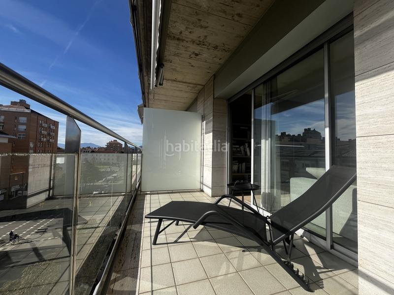 Foto 73c70dfe-d0bb-4ec6-a707-ecf19eda3010. Rent flat with heating parking in Eixample Nord Girona