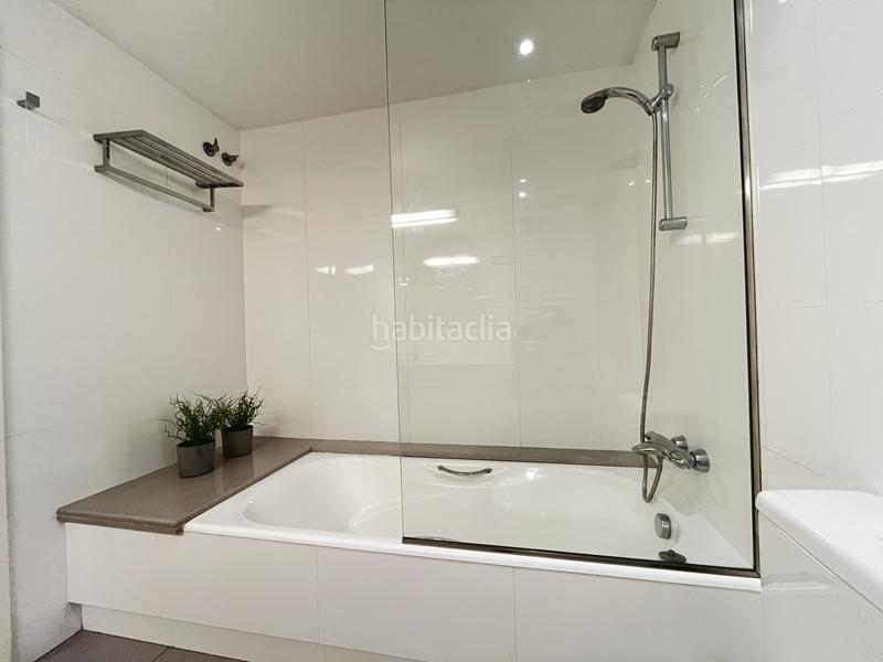 Foto b8bb8145-e7ed-45b5-b67d-397bf81bfd77. Alquiler piso en Eixample Nord Girona