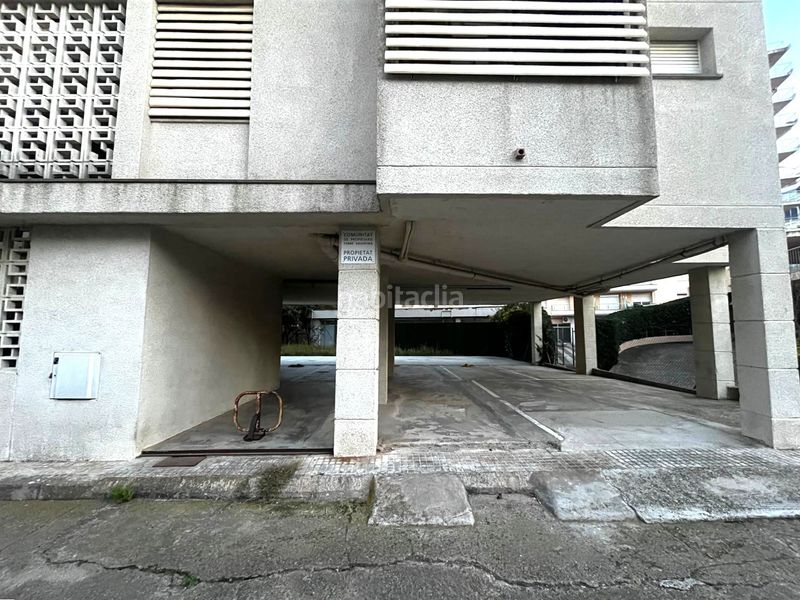 Foto 8c9d2a4e-02e2-4253-8483-2b50828e08da. Aparcament cotxe a Torre Valentina-Mas Vilar de La Mutxada-Treumal Sant Antoni de Calonge