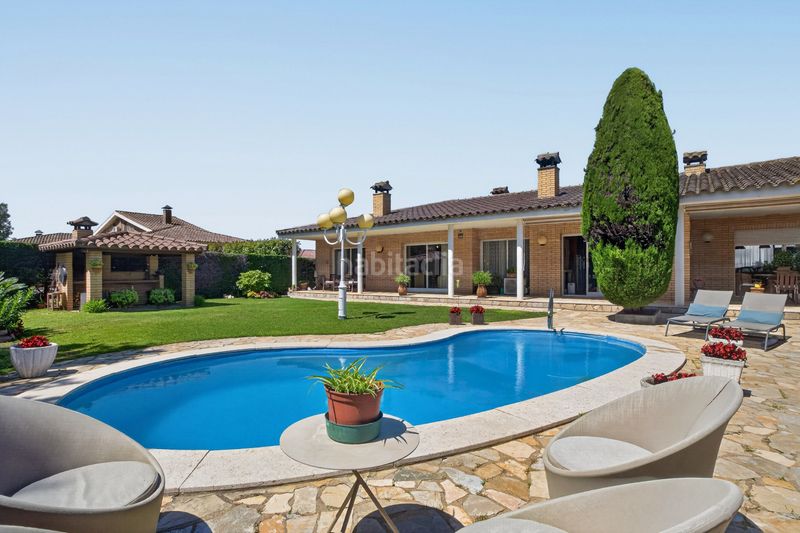 Foto 5b696daa-9c46-407d-a178-5ac376137f46. Casa amb calefacció aparcament piscina a Quart