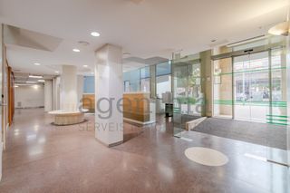 Locale commerciale  Josep maria gironella i pous