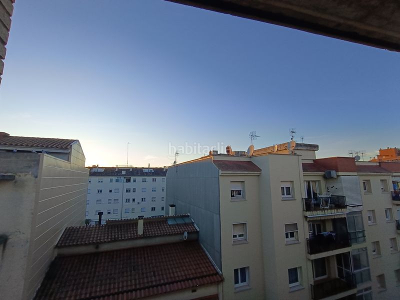 Foto f7e6ca1b-069e-4740-a067-7781fd8e34eb. Piso en Centre Salt