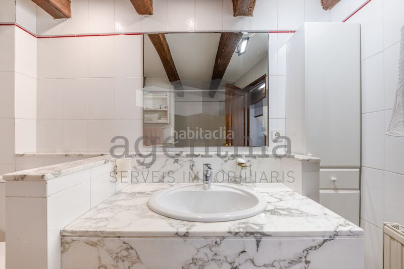 Foto e2a1573e-8450-471c-ae69-5d23c91c9672. Masia amb calefacció a Vilablareix