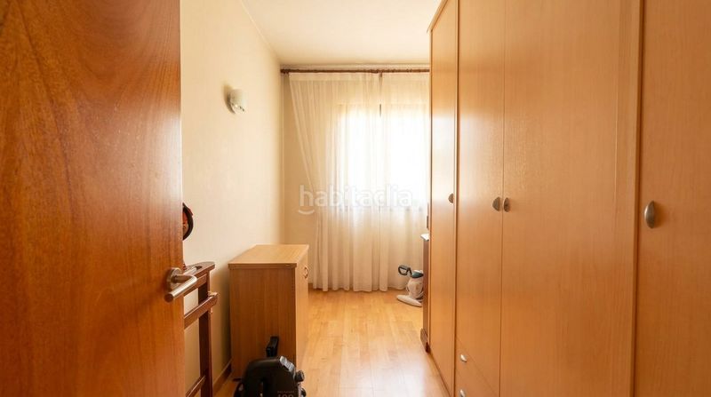 Foto b855a58b-03aa-4349-85cd-8885aeb58197. Pis amb calefacció aparcament a Montilivi Girona
