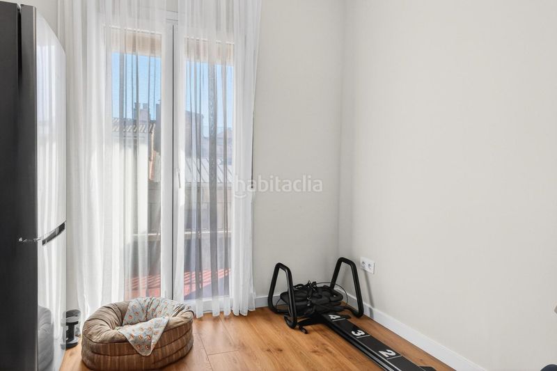 Foto 277c4c00-d45a-4a66-b141-bc6658f2e379. Pis amb calefacció a Eixample Nord Girona