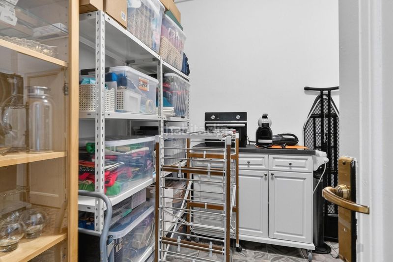 Foto 29a095a7-6a3e-4624-b80d-fd09c7544536. Pis amb calefacció a Eixample Nord Girona