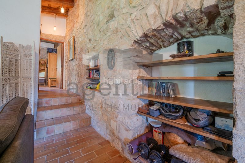Foto be845706-afeb-4b01-86e4-23bbdc282c63. Casa aparellada amb calefacció a Sant Daniel Girona