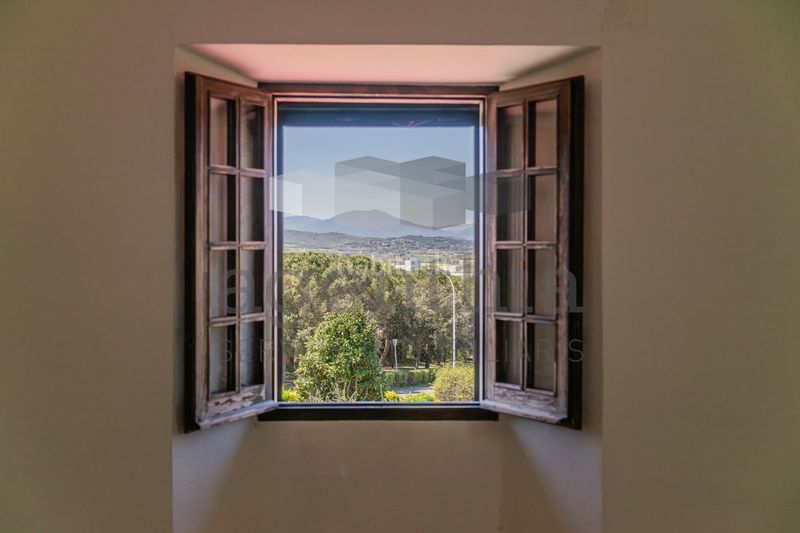 Foto f9bf90f1-d1c4-47c1-8e3f-c2cb6dd54ced. Masia amb calefacció aparcament a Palau Girona