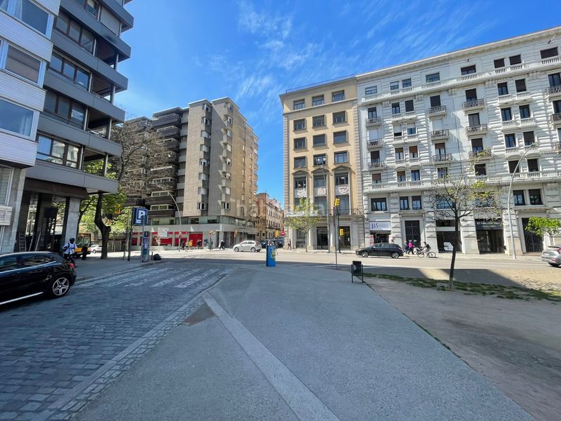 Foto a81d29ca-cfae-48ad-ab10-4325684087c5. Aparcament cotxe a Centre-Barri Vell Girona