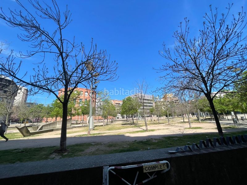 Foto bc889f2f-1b66-4791-9650-a1cbc79c9f12. Aparcament cotxe a Centre-Barri Vell Girona