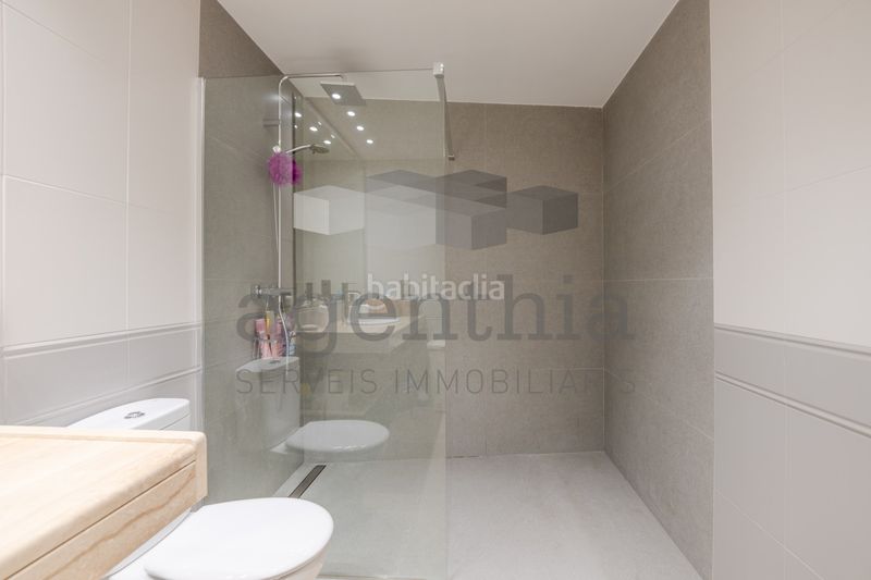 Foto 4e19ac0e-6aca-4f53-9bd3-3f8700f44b38. Pis amb calefacció a La Devesa Girona