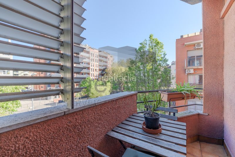 Foto 0cd8f1d9-95f2-449d-bdc8-fec539d26c2f. Pis amb calefacció a La Devesa Girona