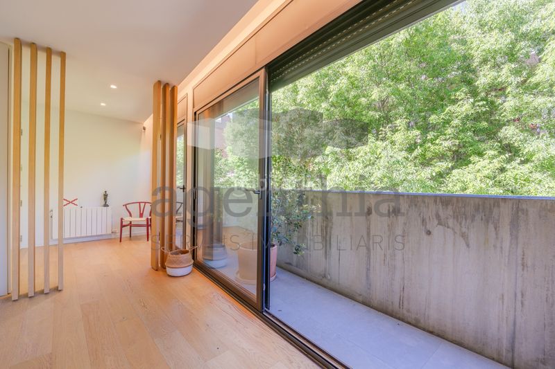 Foto 5b66902d-1c73-4814-a49a-3f7fcaee4168. Pis amb calefacció aparcament a Eixample Sud-Migdia Girona