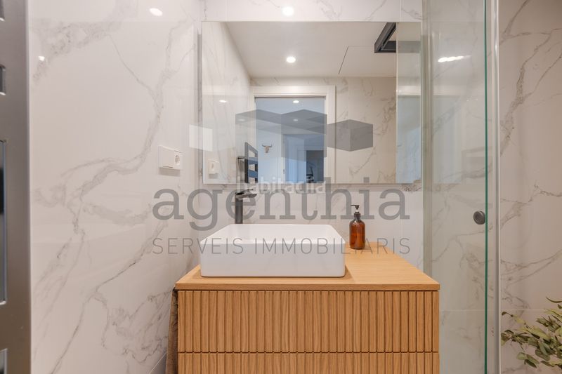 Foto f011bea0-bade-4635-b96c-6d581463a2c6. Piso en Eixample Sud-Migdia Girona
