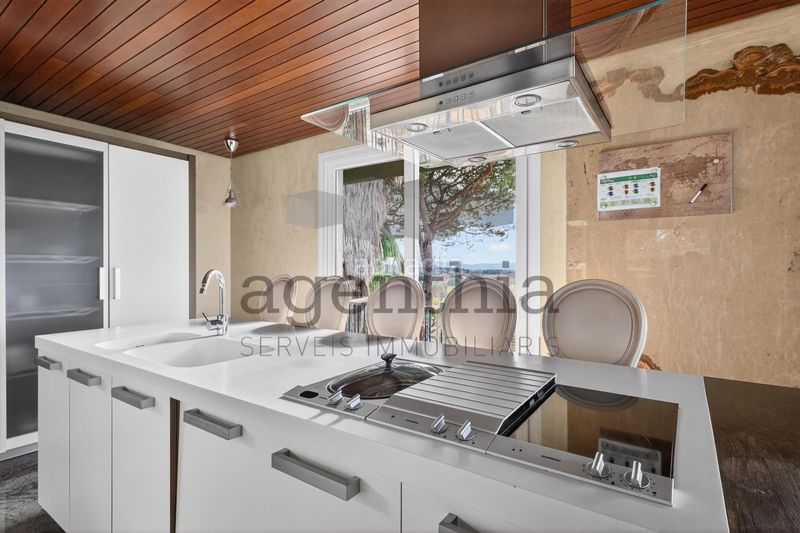 Foto 1d422f2c-0fbc-4768-9381-ea33b60eec8d. Casa amb calefacció aparcament piscina a Llambilles