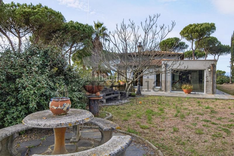 Foto 688c2728-1e0b-46fe-bce9-40269a869823. Casa amb calefacció aparcament piscina a Llambilles