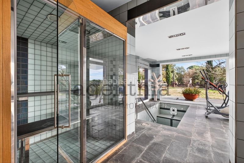 Foto 954b0dcc-33fe-4f4d-9b7c-462a25b712fc. Casa amb calefacció aparcament piscina a Llambilles