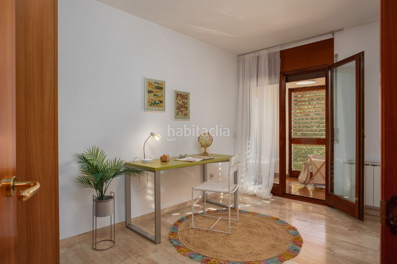 Foto 8aeb6674-0b3c-4c8f-93df-03ddff6a2eda. Pis amb calefacció aparcament a La Devesa Girona