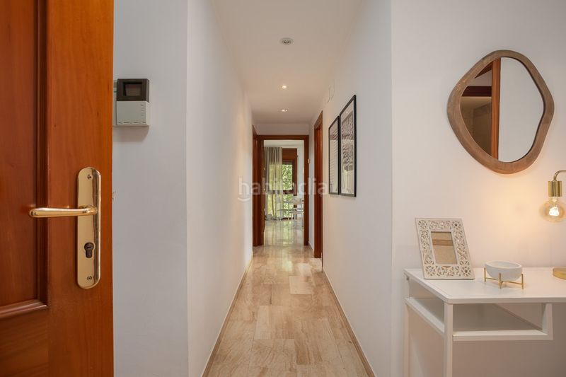 Foto e231cd36-0807-49f9-bdb0-2763b538d019. Pis amb calefacció aparcament a La Devesa Girona